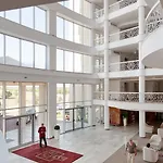 Lighthouse Golf & 5*