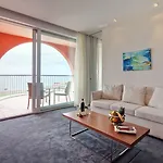 Lighthouse Golf & Hotell