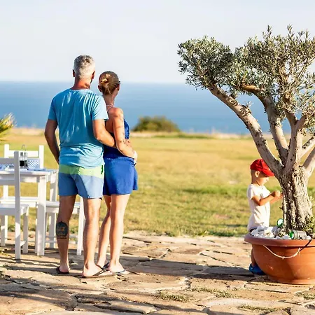 Готель Lighthouse Golf &