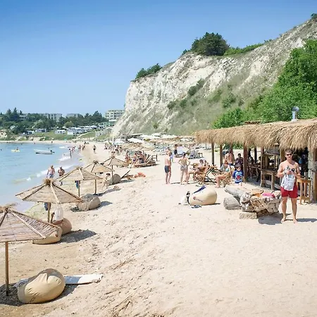 Готель Lighthouse Golf & 5*