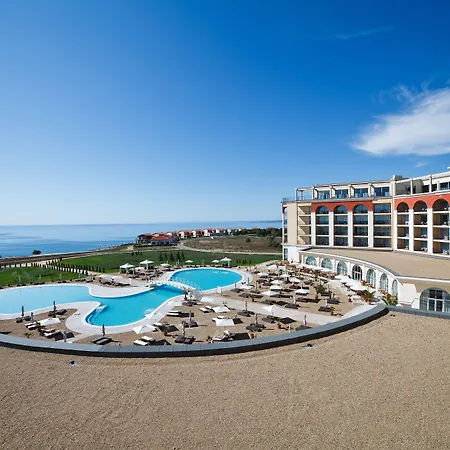 Lighthouse Golf & 5* Baltjik