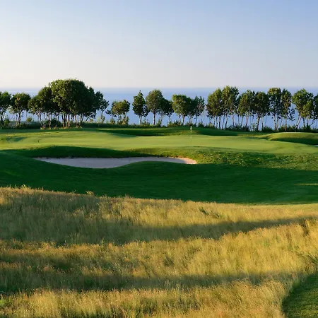 Lighthouse Golf & Hotel 5*